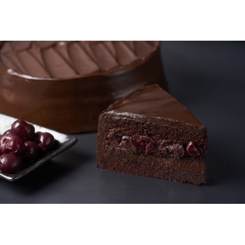 Chocolate Rum & Cherry Cake (8